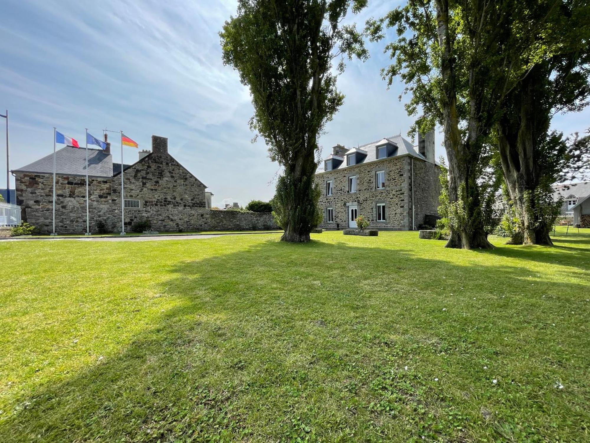 La Salmoniere Hotel Le Vivier-sur-Mer Exterior foto