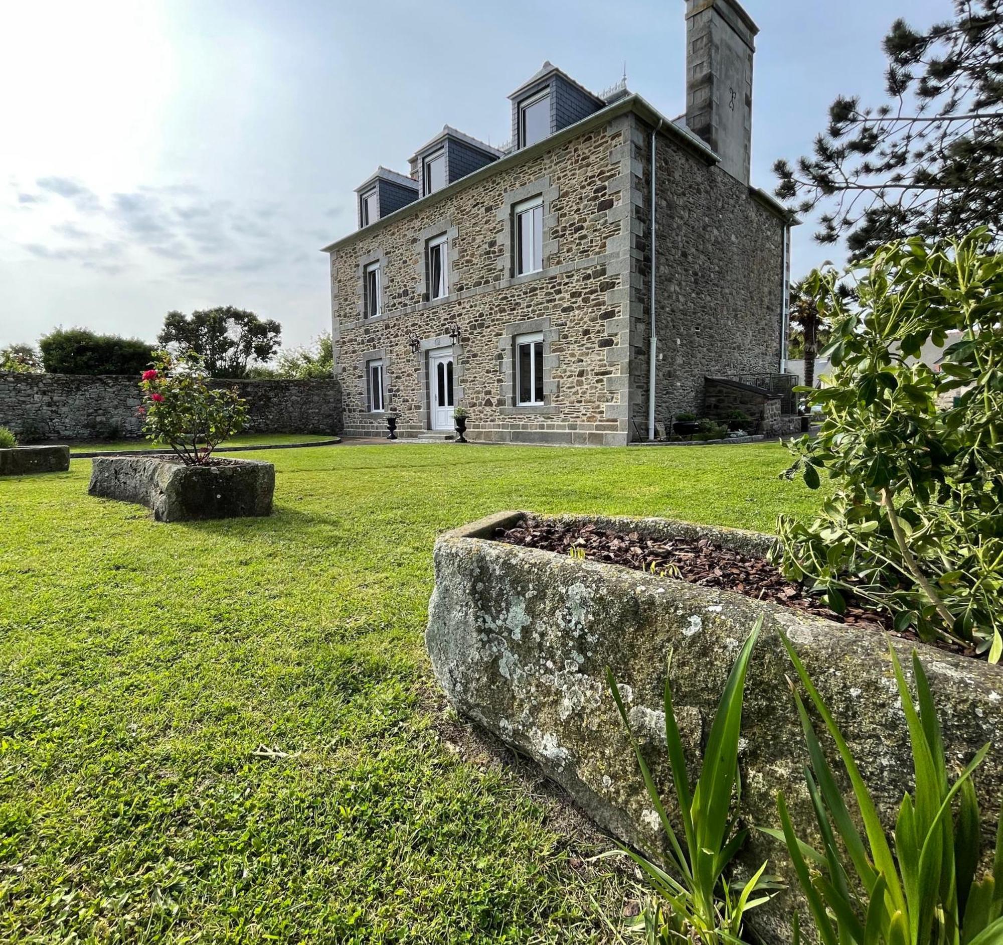 La Salmoniere Hotel Le Vivier-sur-Mer Exterior foto
